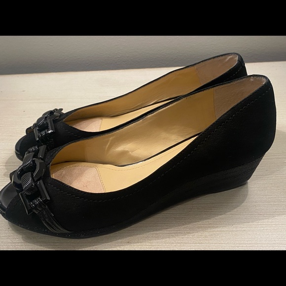 2/$30 Sassy Black Wedge Open Toe Shoes by Alex Marie size 6 - Picture 3 of 8